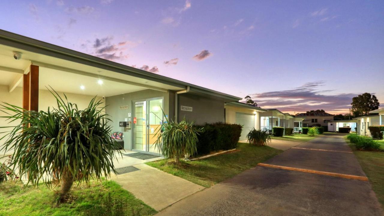 Chinchilla Motor Inn Exterior photo