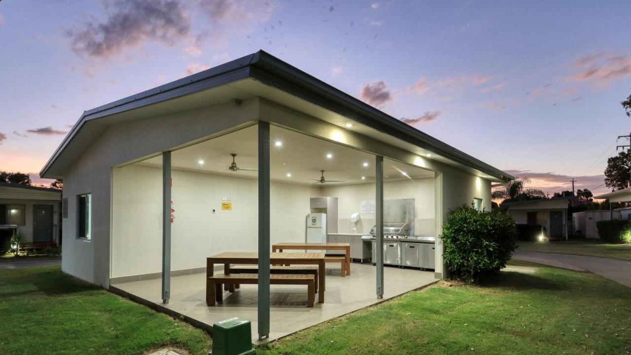 Chinchilla Motor Inn Exterior photo